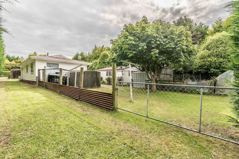 Photo of property in 7 Watt Road, Otatara, Invercargill, 9879