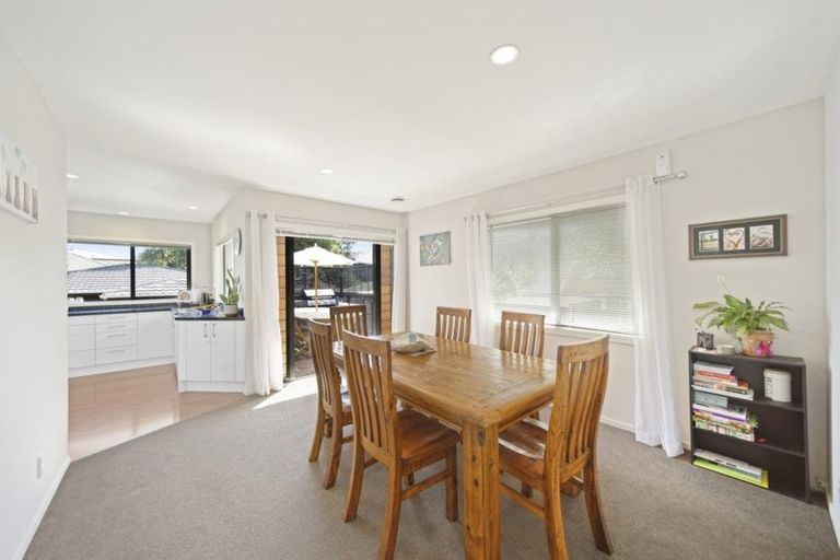 Photo of property in 35a Baird Street, Howick, Auckland, 2014