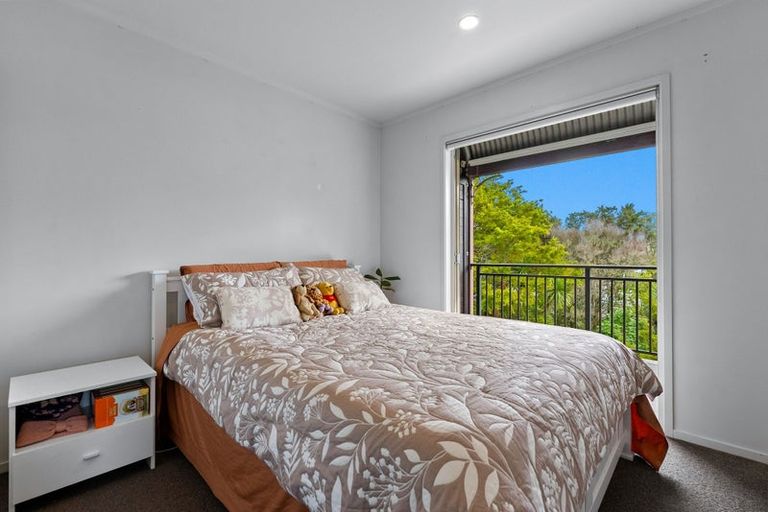 Photo of property in The Grand Apartments, 2d/4 Kell Drive, Albany, Auckland, 0632