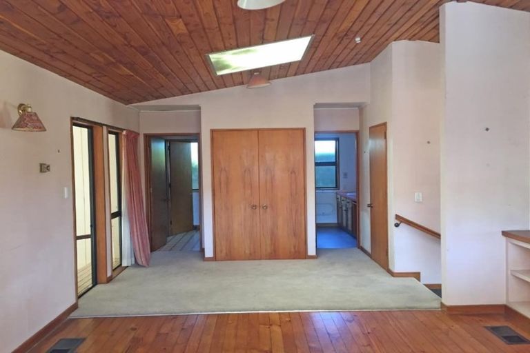Photo of property in 27 Beacon Point Road, Wanaka, 9305