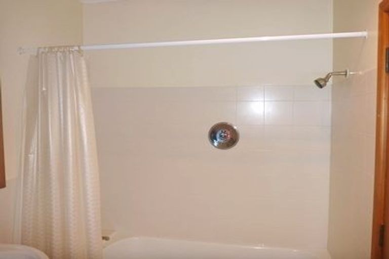 Photo of property in 36 Walter Road, Lowry Bay, Lower Hutt, 5013