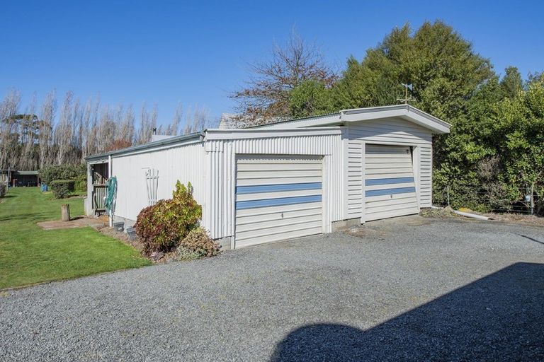 Photo of property in 22 Brook Street, Southbridge, 7602