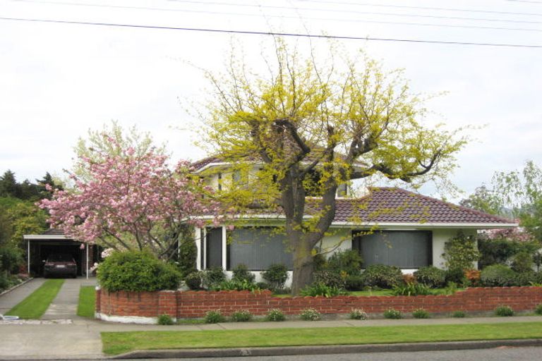 Photo of property in 77 Parker Street, Mayfield, Blenheim, 7201