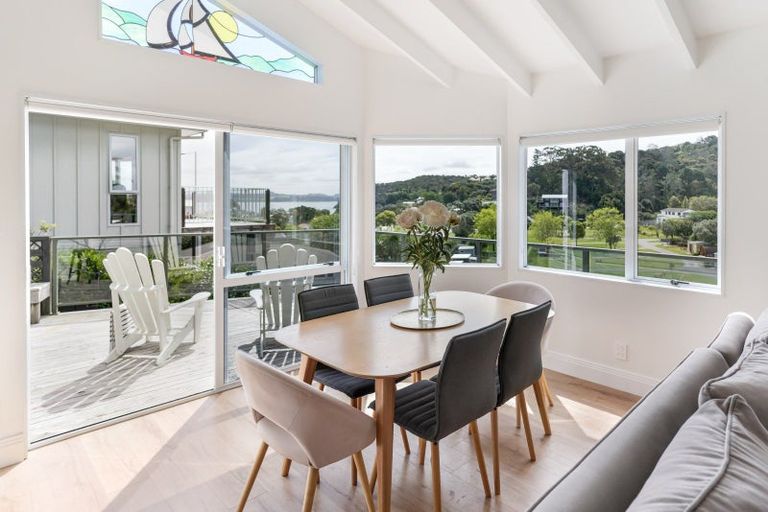 Photo of property in 11 Long Beach Road, Russell, 0202