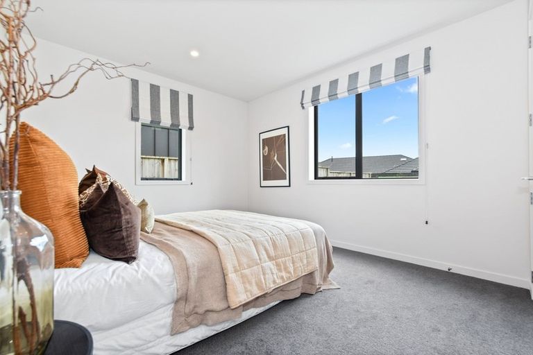 Photo of property in 35 Roy Hilton Drive, Flagstaff, Hamilton, 3210