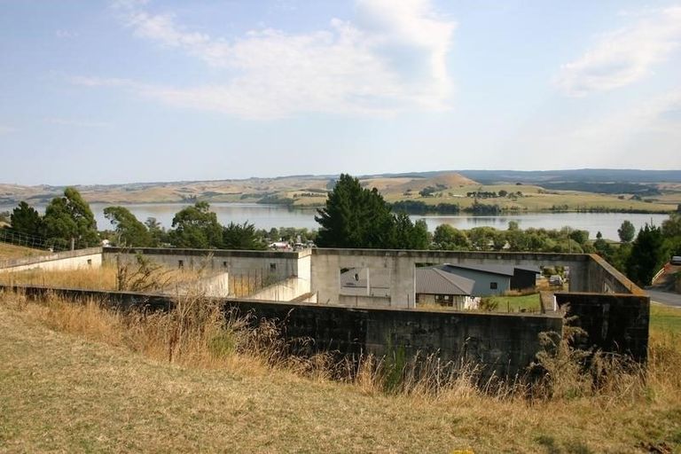 Photo of property in 38 Nore Street, Waihola, Milton, 9073