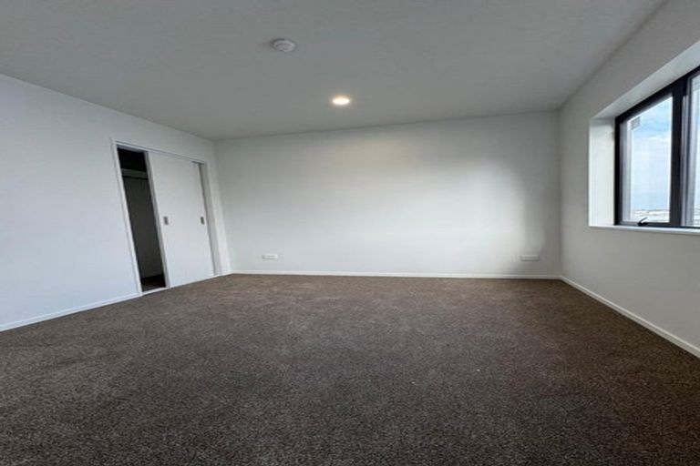 Photo of property in 73a Arimu Road, Papakura, 2110
