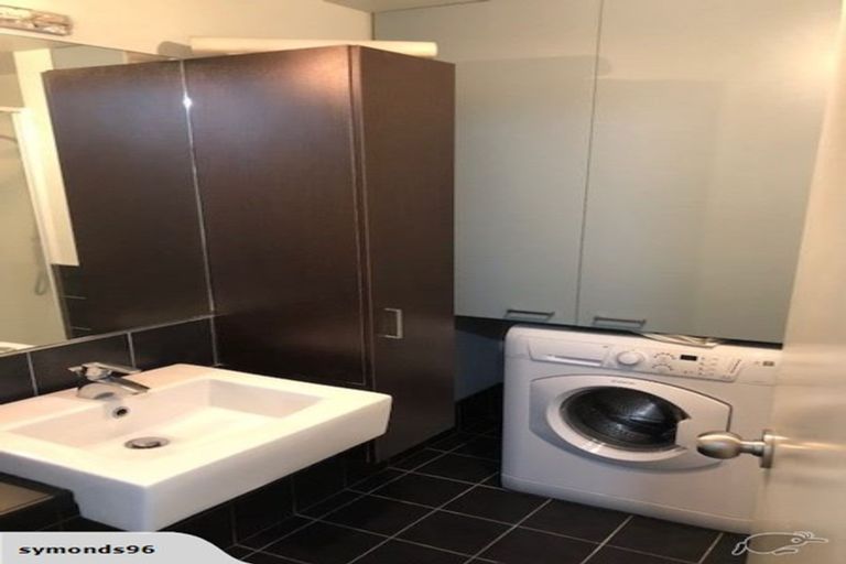 Photo of property in 96 Symonds Street, Royal Oak, Auckland, 1061