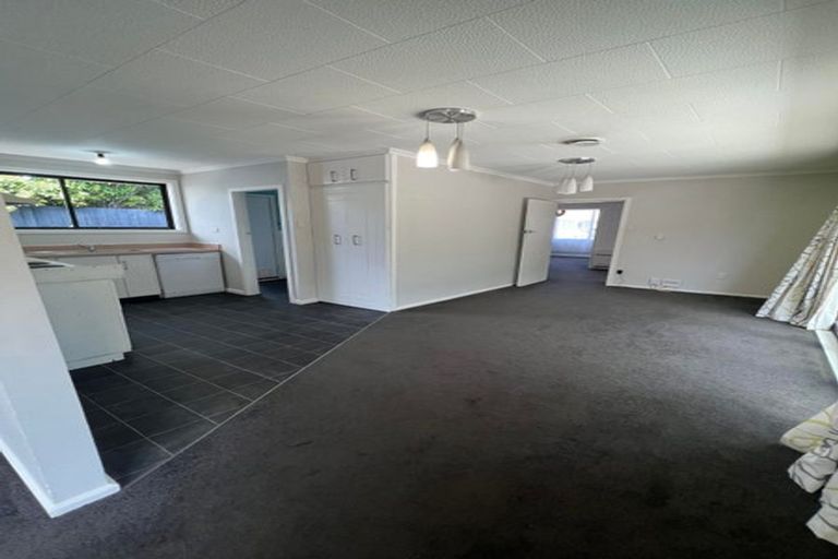 Photo of property in 35 Chartwell Street, Burwood, Christchurch, 8083