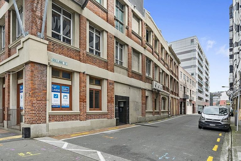 Photo of property in Hb Apartments, 4/3 Holland Street, Te Aro, Wellington, 6011