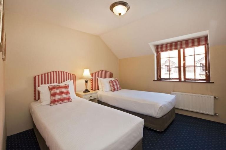 Photo of property in Riverside Cottages, 4/7 Quiet Woman Way, Monaco, Nelson, 7011