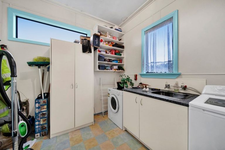 Photo of property in 21 Kent Terrace, Midhirst, Stratford, 4394