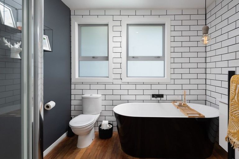 Photo of property in 8 Mckenzie Street, Witherlea, Blenheim, 7201