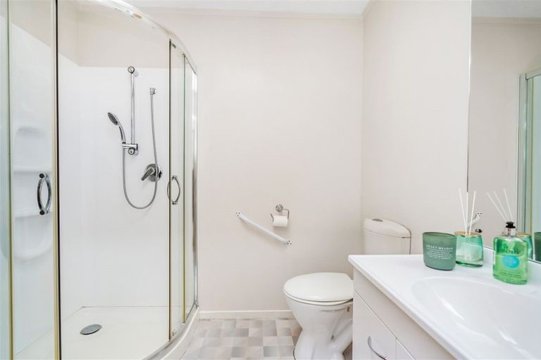 Photo of property in 4/9 Cairnfield Road, Kensington, Whangarei, 0112