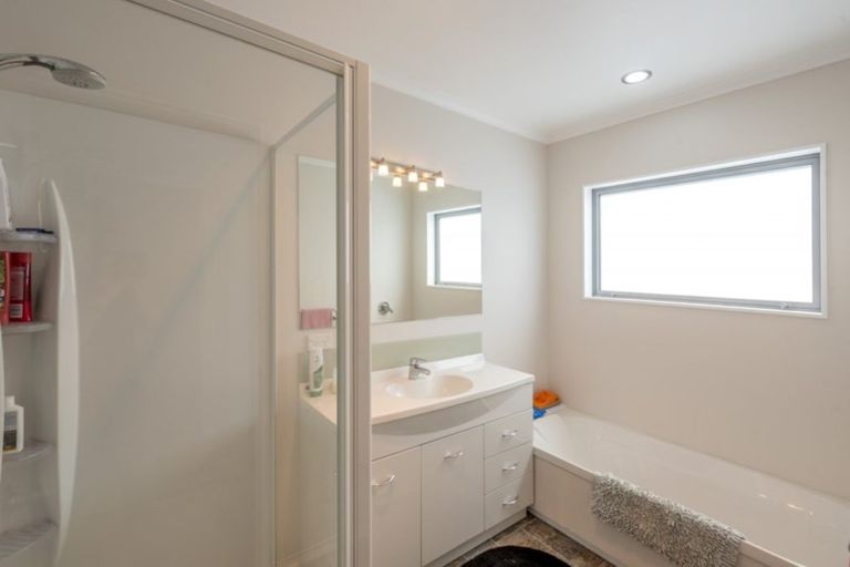 Photo of property in 38 Rua Avenue, Waitarere Beach, Levin, 5510