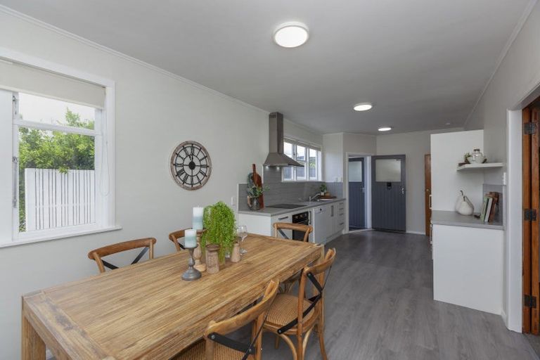 Photo of property in 11 Grange Park Avenue, Raumati South, Paraparaumu, 5032