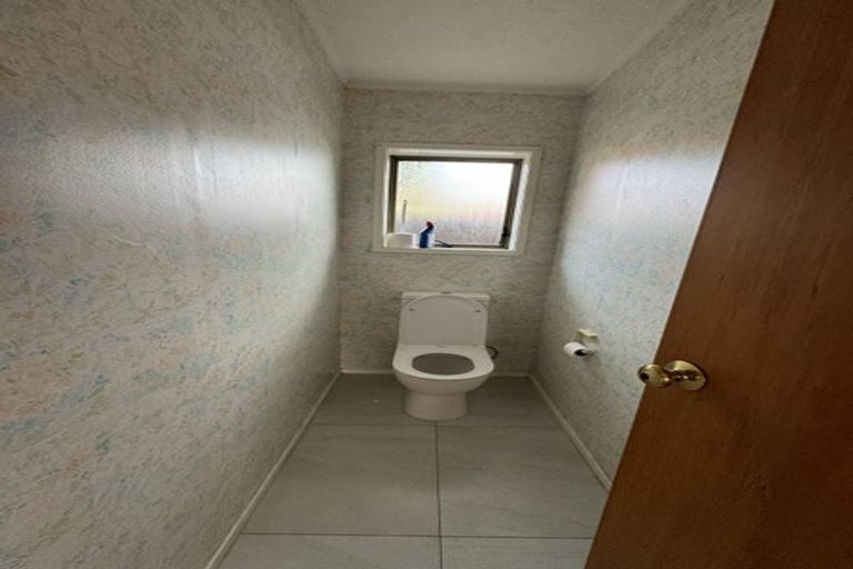 Photo of property in 124 Carnoustie Drive, Wattle Downs, Auckland, 2103