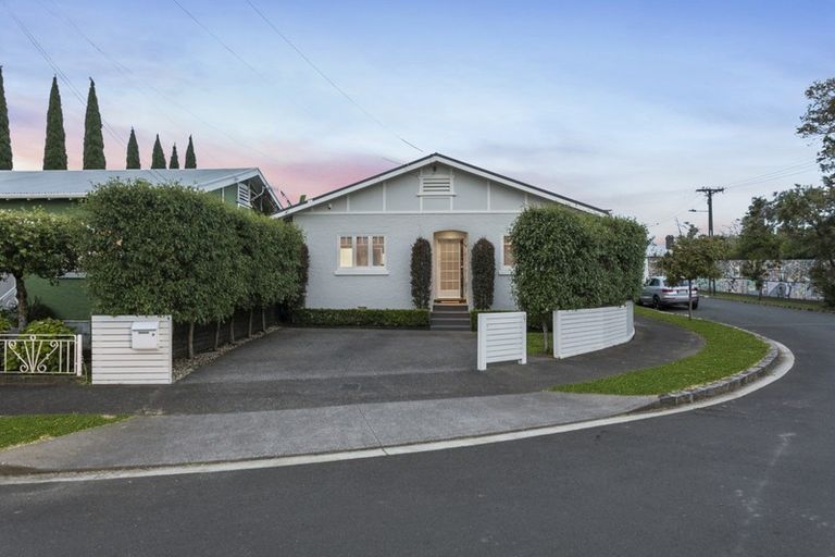 Photo of property in 9 West View Road, Westmere, Auckland, 1022