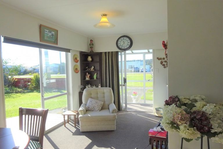 Photo of property in 66 Seabury Avenue, Foxton Beach, Foxton, 4815