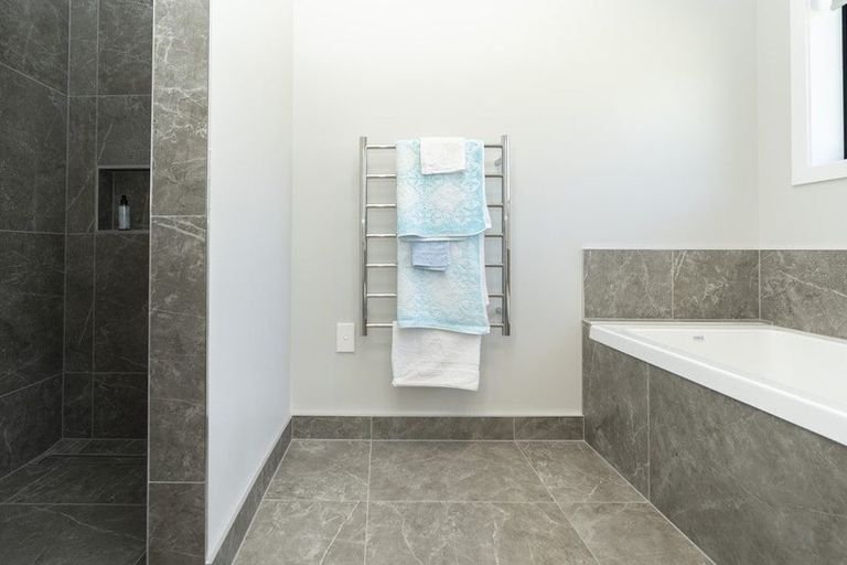 Photo of property in 6/33 Faiping Road, Rukuhia, Hamilton, 3282