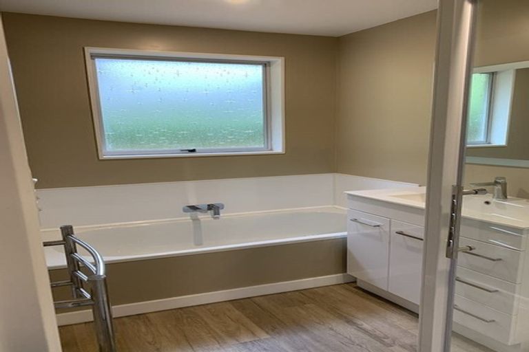 Photo of property in 2/129 Strickland Street, Sydenham, Christchurch, 8023