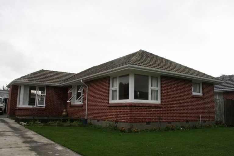 Photo of property in 34 Hurunui Street, Cracroft, Christchurch, 8025