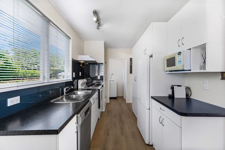 Photo of property in 114a Mcleod Road, Te Atatu South, Auckland, 0610