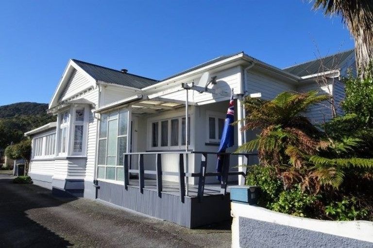 Photo of property in 5a Winnie Street, Greymouth, 7805