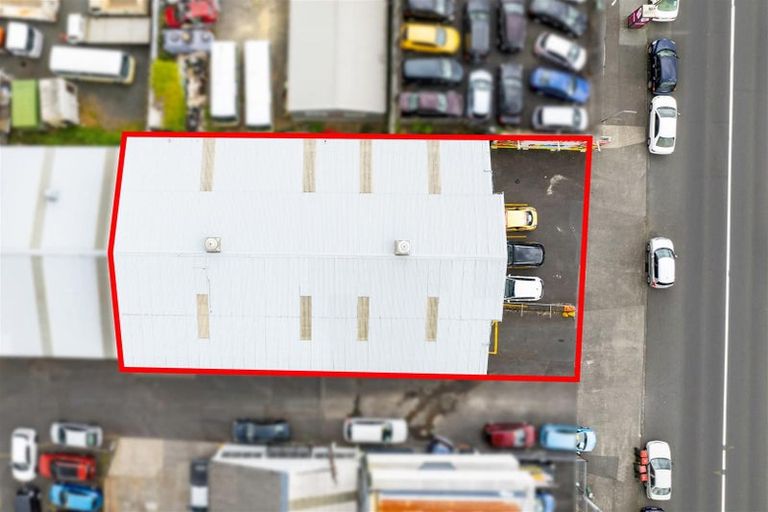 Photo of property in 25a Great South Road, Papakura, 2110