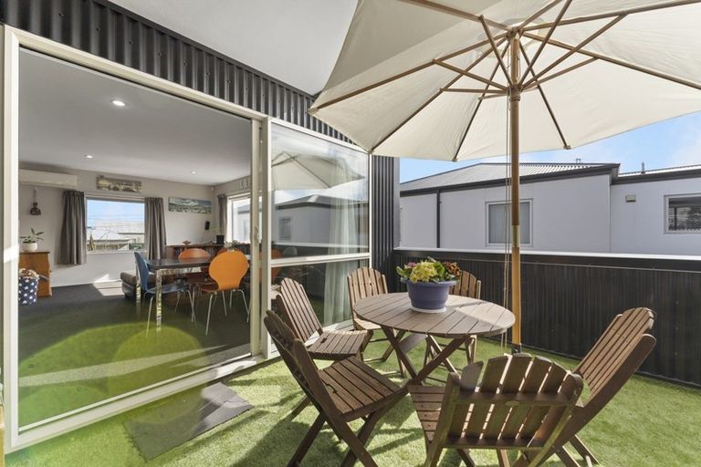 Photo of property in 114h Nursery Road, Phillipstown, Christchurch, 8011