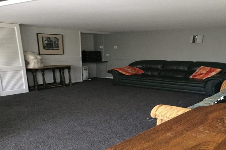 Photo of property in 369 Marine Parade, New Brighton, Christchurch, 8061