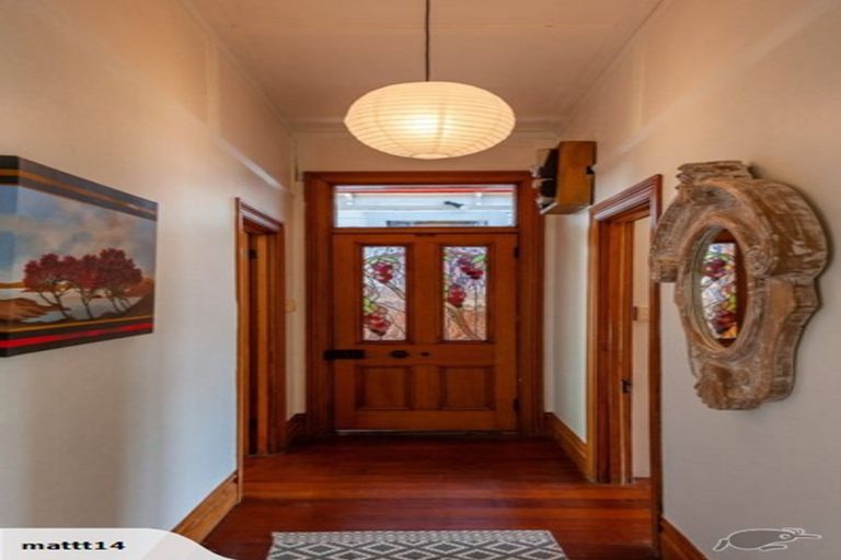 Photo of property in 5 Mcintyre Avenue, Mount Victoria, Wellington, 6011
