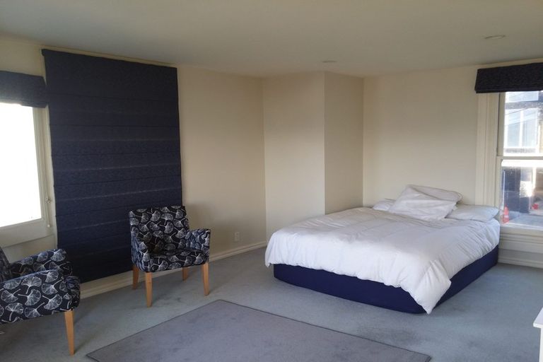 Photo of property in 28 Talavera Terrace, Kelburn, Wellington, 6012