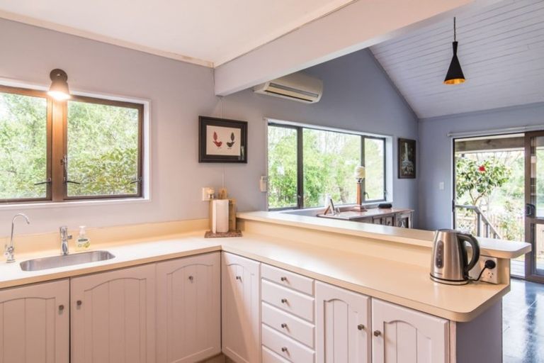 Photo of property in 60a Rata Road, Raumati Beach, Paraparaumu, 5032