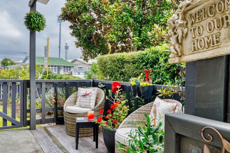 Photo of property in 105a Nelson Crescent, Napier South, Napier, 4110