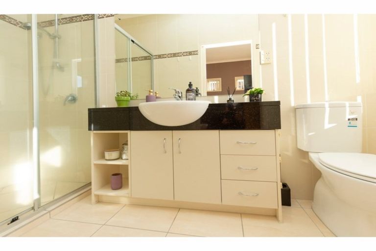 Photo of property in 34 Nautilus Drive, Gulf Harbour, Whangaparaoa, 0930