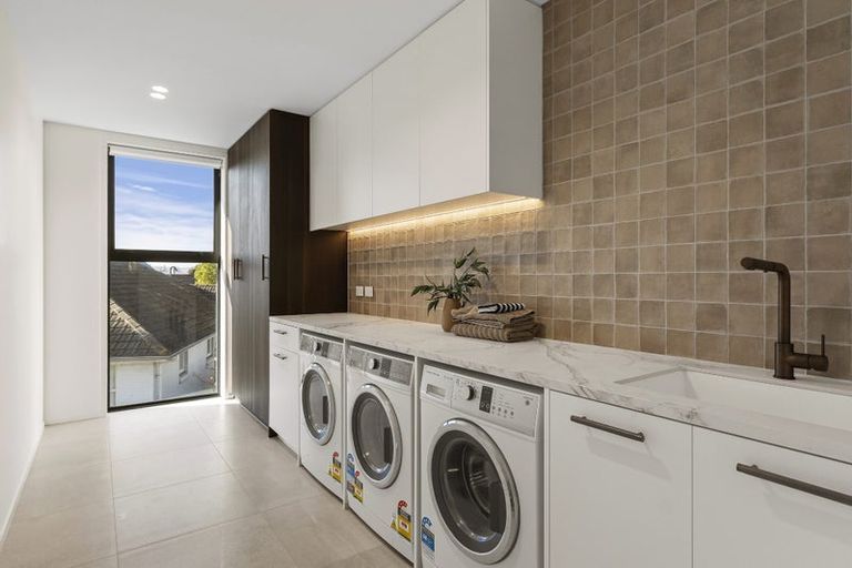 Photo of property in 20 Derby Street, St Albans, Christchurch, 8014