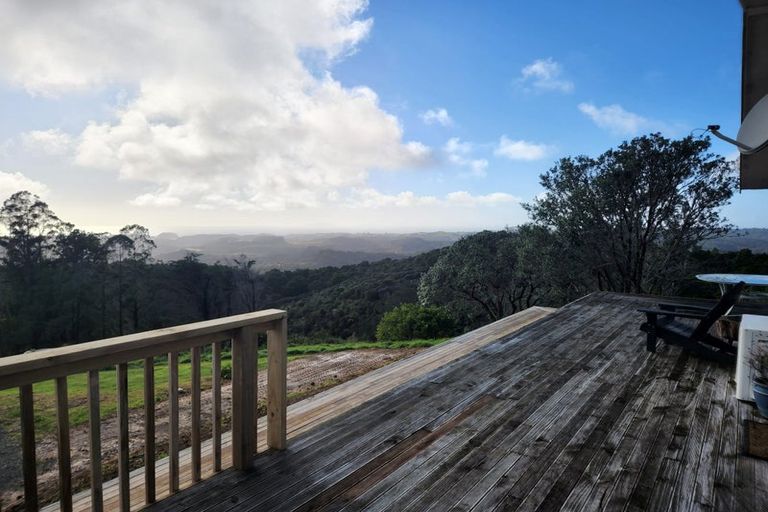 Photo of property in 68 Kiwi Bush Lane, Ngunguru, Whangarei, 0173