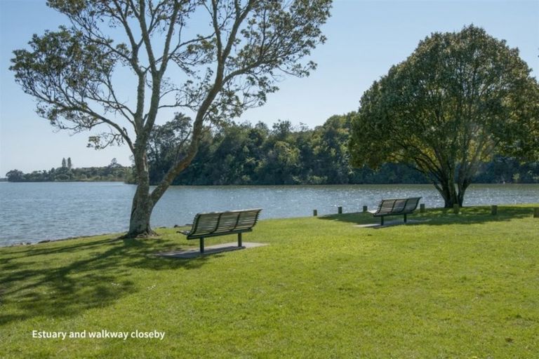 Photo of property in 3 Waikite Way, Welcome Bay, Tauranga, 3175