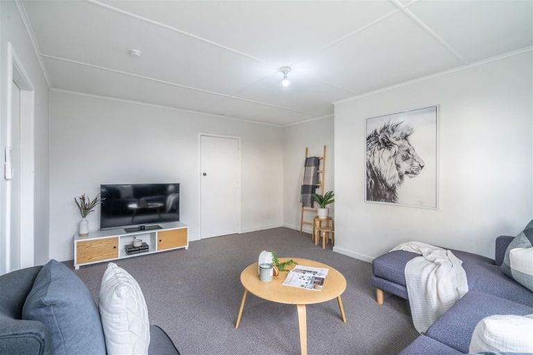 Photo of property in 32 Lyon Street, Glengarry, Invercargill, 9810