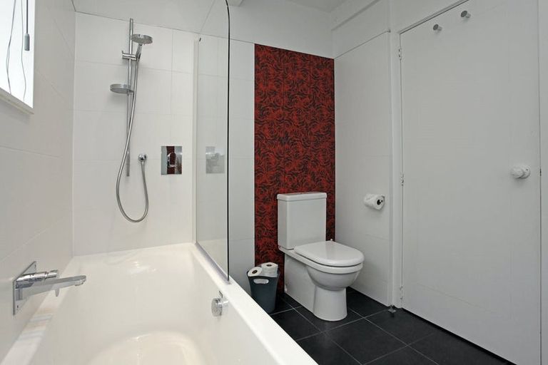 Photo of property in 26 Seamount Terrace, Mount Pleasant, Christchurch, 8081