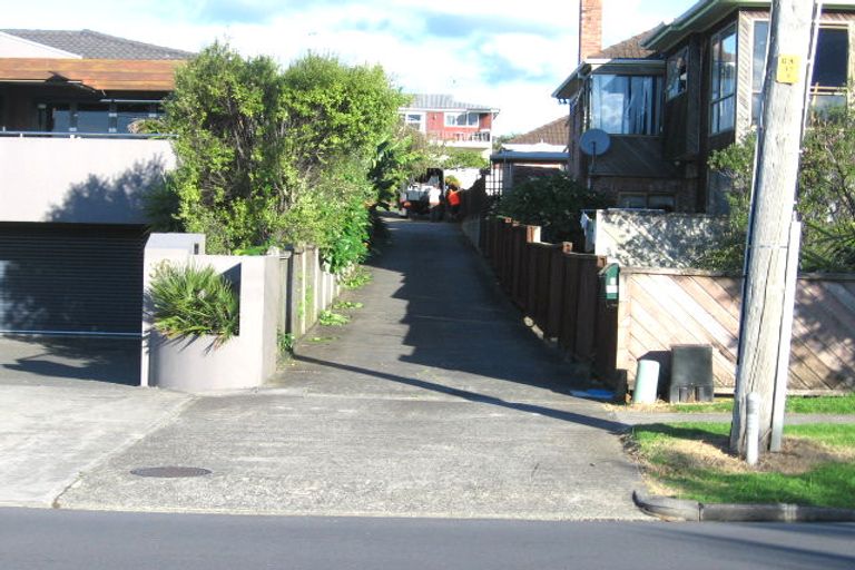 Photo of property in 1/36a Takutai Avenue, Bucklands Beach, Auckland, 2012