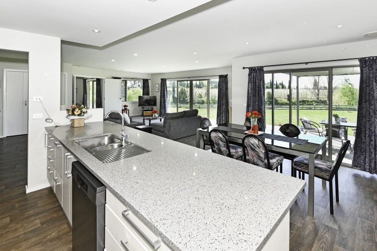 Photo of property in 150 Te Aute Road, Havelock North, 4130