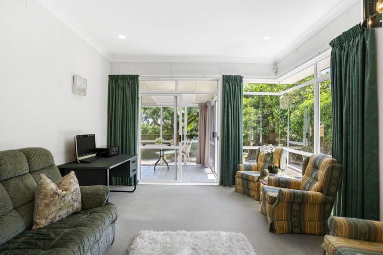 Photo of property in 1/67 Simmental Crescent, Somerville, Auckland, 2014