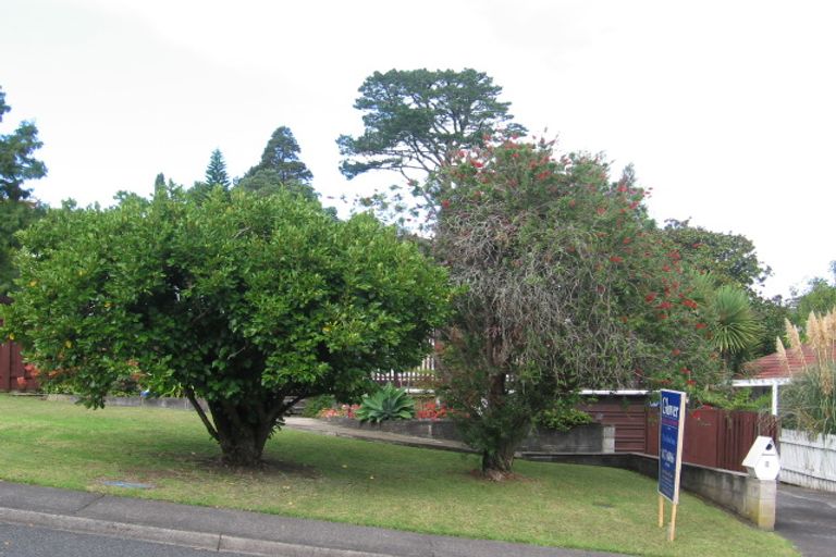 Photo of property in 9 Terra Nova Street, Glen Eden, Auckland, 0602
