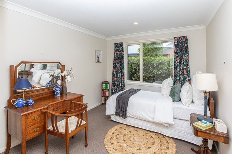 Photo of property in 28 Glen Oaks Drive, Northwood, Christchurch, 8051