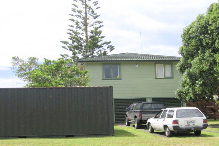 Photo of property in 28 The Loop, Waihi Beach, 3611