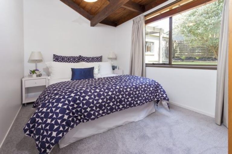 Photo of property in 4 Jandell Crescent, Bucklands Beach, Auckland, 2014