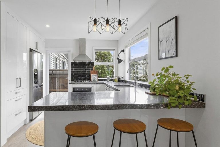 Photo of property in 26a Ponsonby Road, Karori, Wellington, 6012