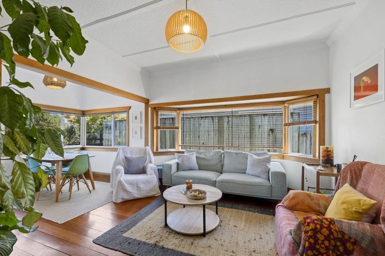 Photo of property in 64 Lorna Street, Lynmouth, New Plymouth, 4310